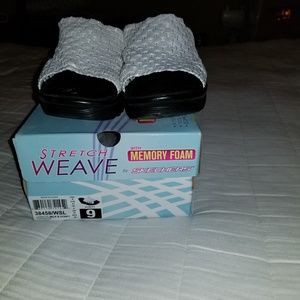New Skechers white & silver stretch weave sandals